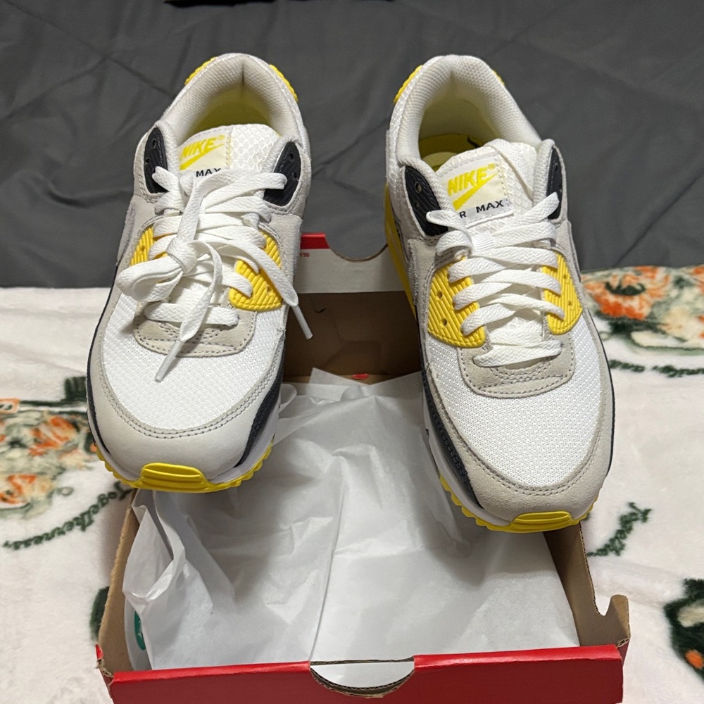 Nike Kids Sneakers White and Yellow